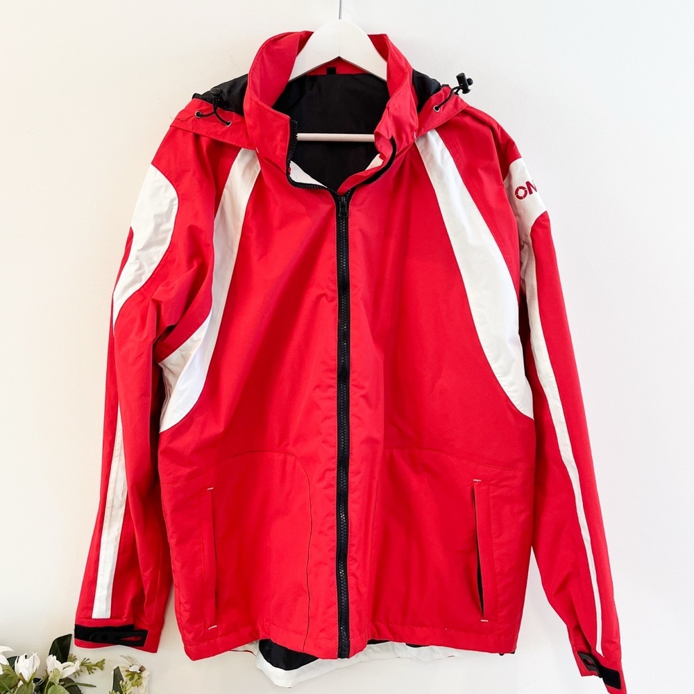 Omega Men’s Newport Red ColorBlock Waterproof Performance Shell Jacket Medium